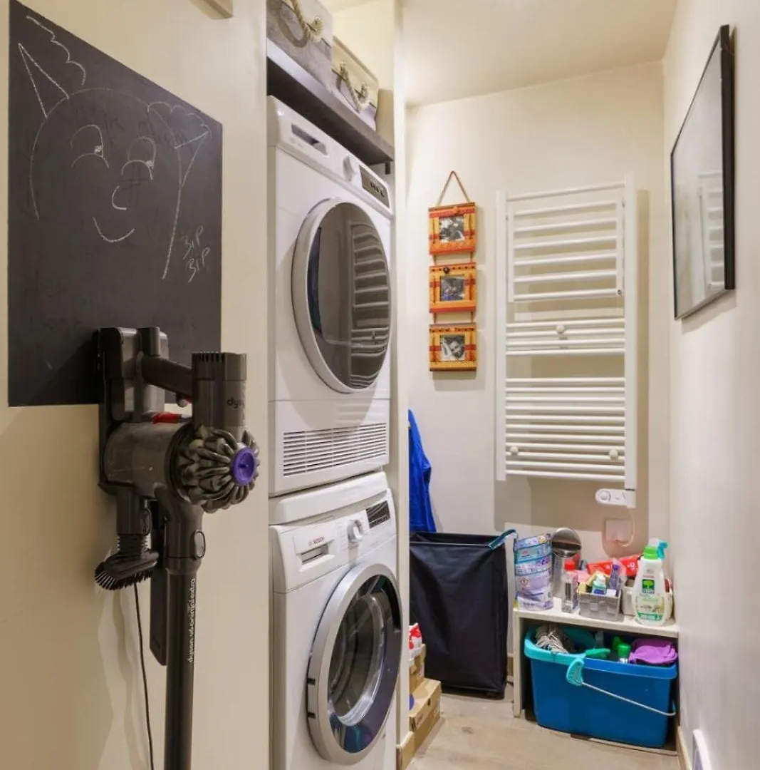 Central & Stylish 1Bd Duplex W Gardenmontmartre! Paris Apartment