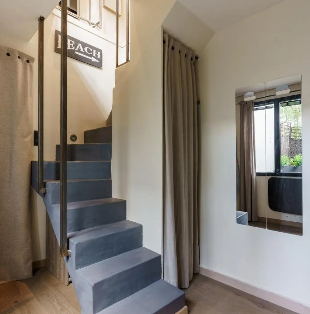 Central & Stylish 1Bd Duplex W Gardenmontmartre! Paris