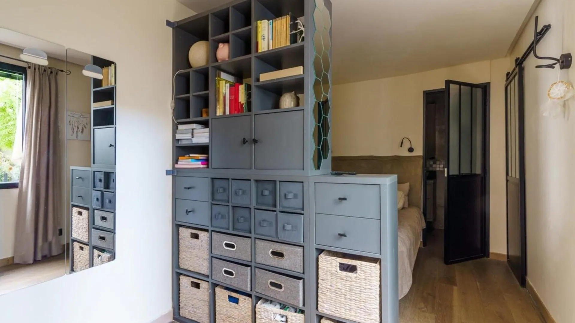 Apartment Central & Stylish 1Bd Duplex W Gardenmontmartre! Paris