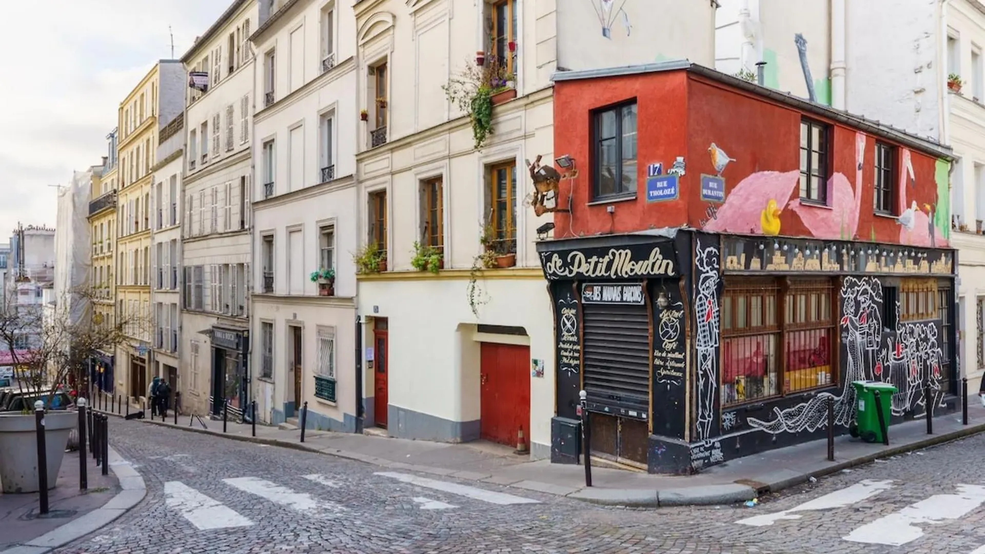 Central & Stylish 1Bd Duplex W Gardenmontmartre! Paris 0*,  France
